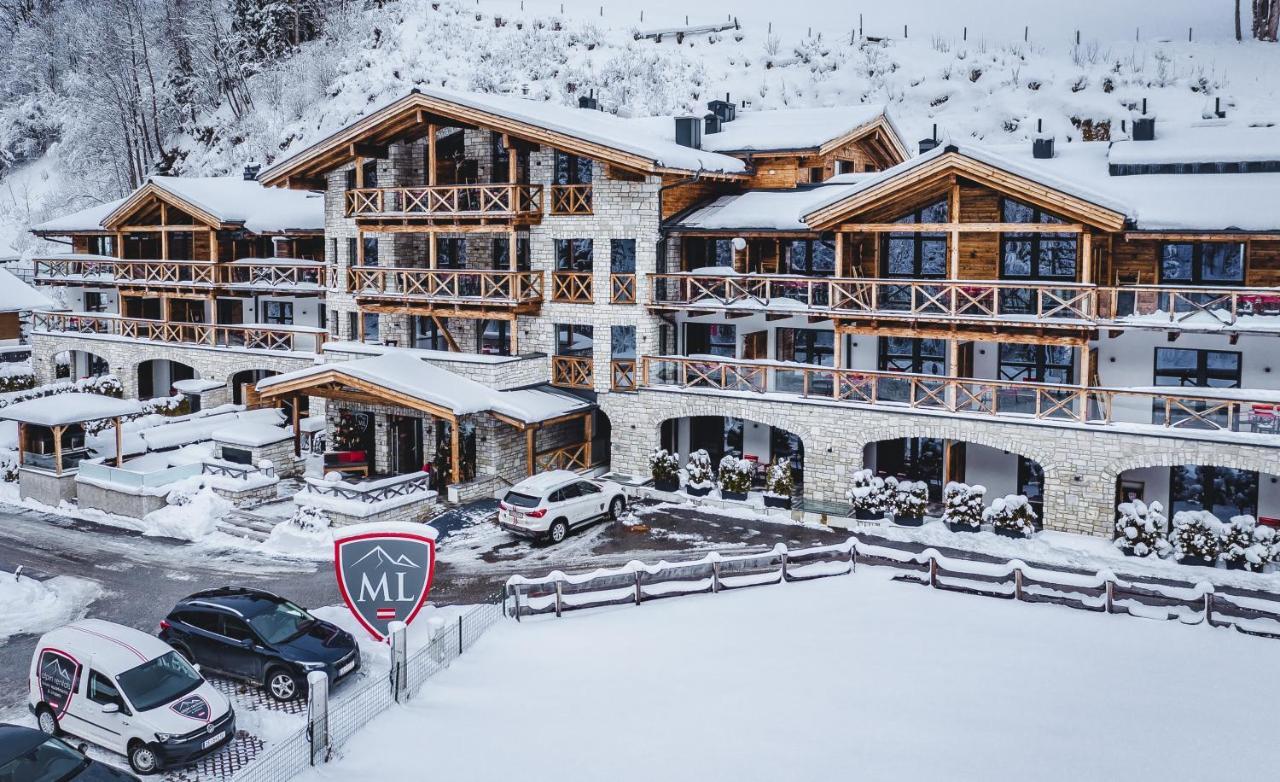 Avenida Mountain Lodges Saalbach Esterno foto