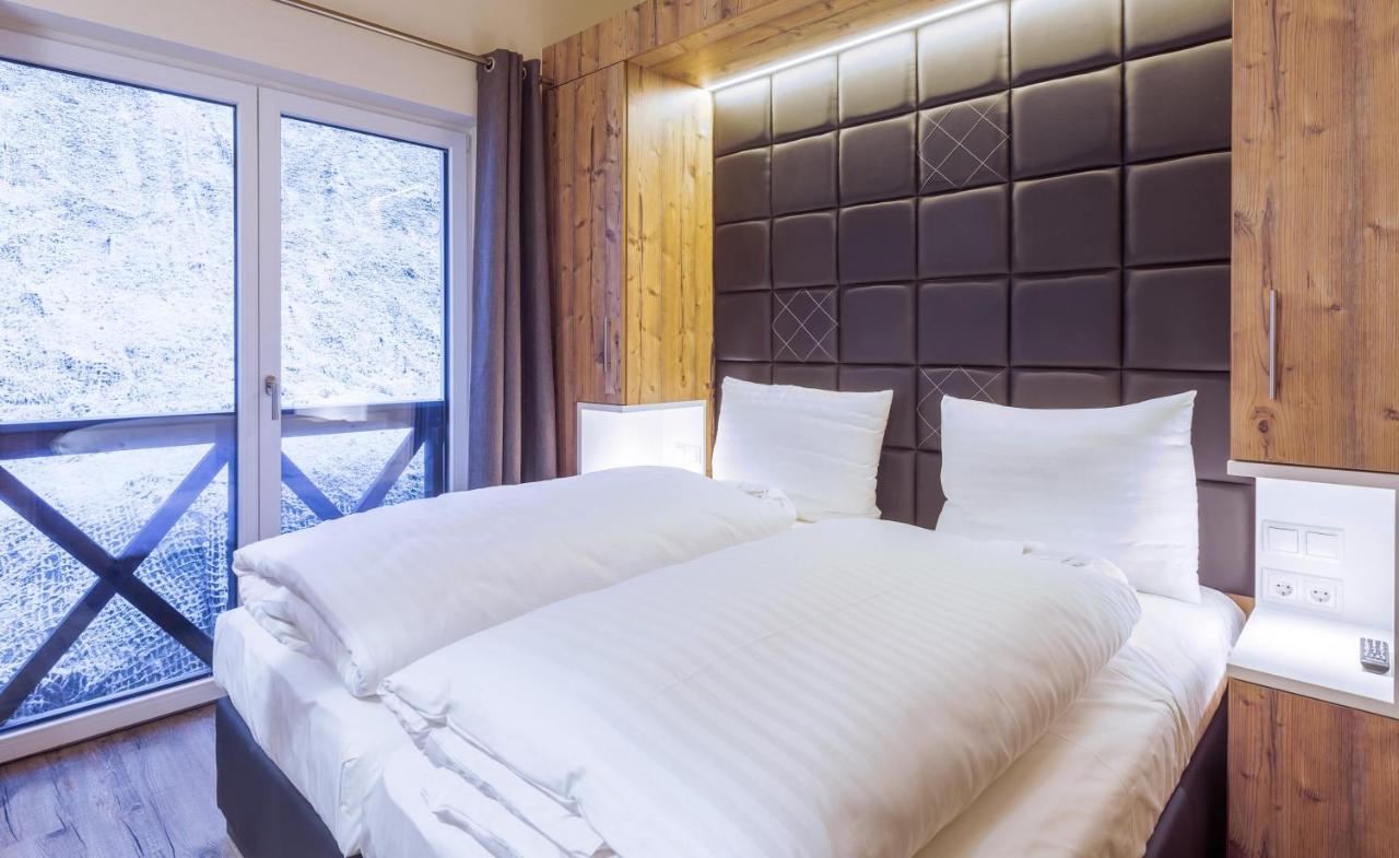 Avenida Mountain Lodges Saalbach Esterno foto