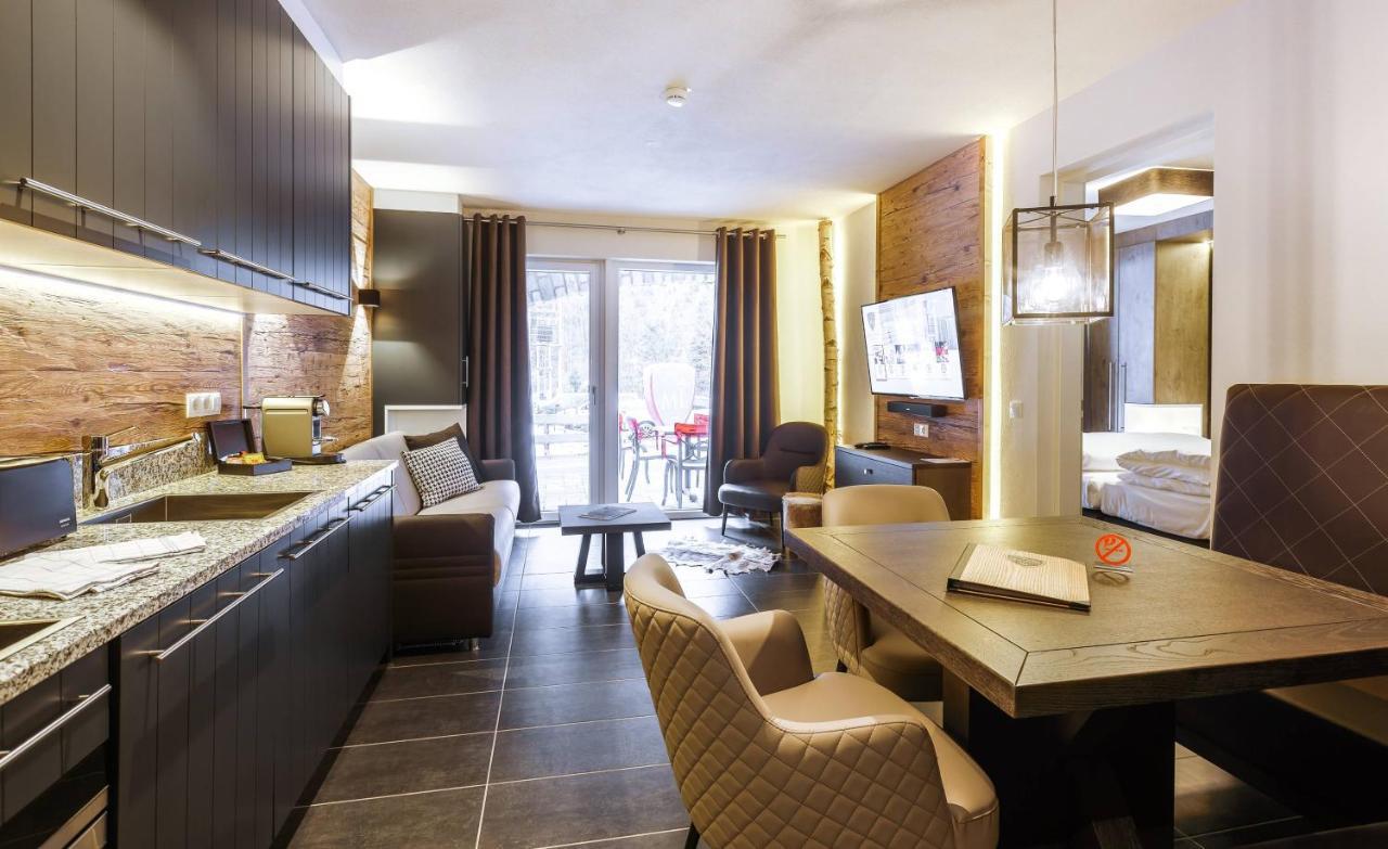 Avenida Mountain Lodges Saalbach Esterno foto